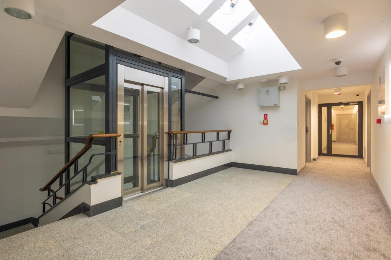 Aparthotel Esencja Warszawy Nowy Swiat Варшава Экстерьер фото