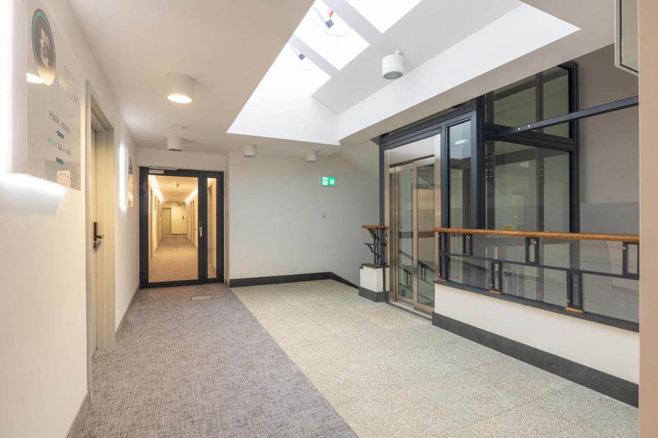 Aparthotel Esencja Warszawy Nowy Swiat Варшава Экстерьер фото
